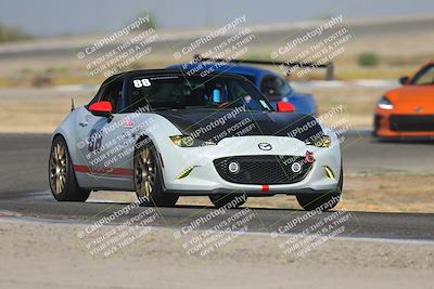 media/Sep-20-2025-Extreme Speed (Sat) [[1fcc23683c]]/Orange (Mid Intermediate)/Session 1 (Sunset)/